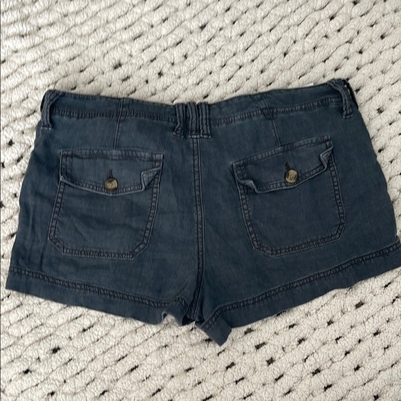 American Eagle Women's Size 10 Linen Black Shorts - Picture 4 of 7